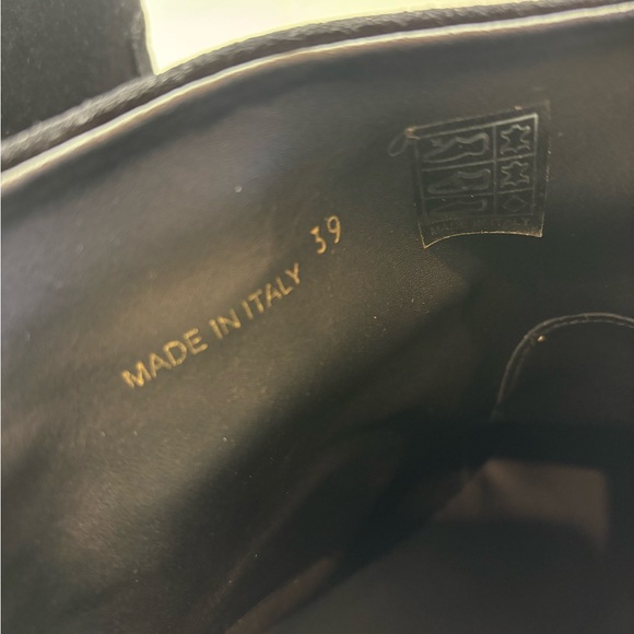 GIABORGHINI Lug Sole Suede Ankle Boots - Picture 11 of 11